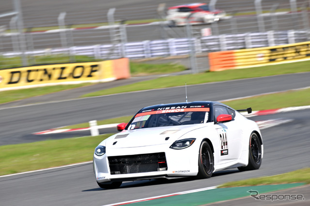 スーパー耐久公式テスト:日産Z
