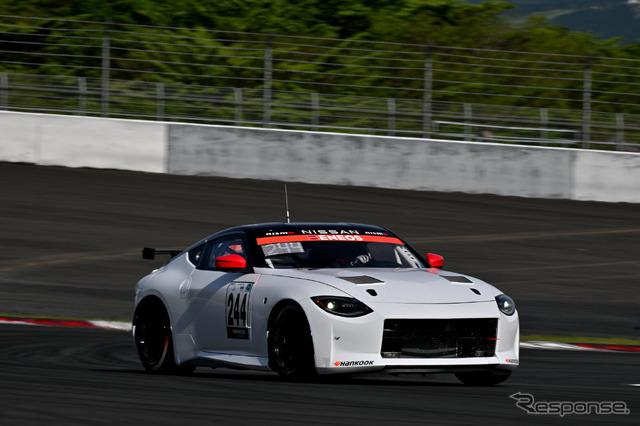 スーパー耐久公式テスト:日産Z