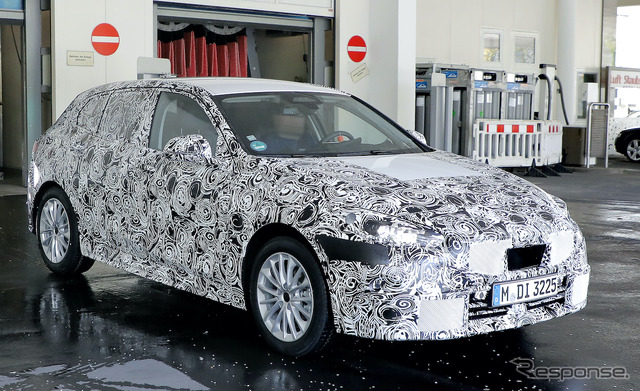 BMW 1シリーズ 改良新型プロトタイプ(スクープ写真)
