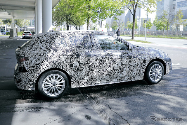 BMW 1シリーズ 改良新型プロトタイプ(スクープ写真)