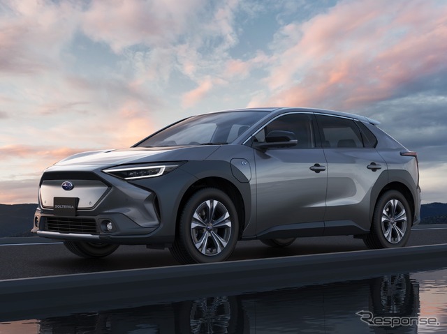 スバルの現行ラインナップでのEV、ソルテラ。トヨタ自動車の工場で生産されている。