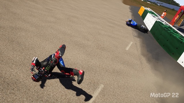 ゲーマー諸君!ゲームだからって運転ナメてない?バイク声優が『MotoGP 22』で役立つ運転テクを”現実の”サーキットで伝授!