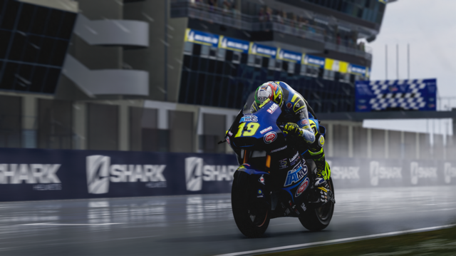 ゲーマー諸君!ゲームだからって運転ナメてない?バイク声優が『MotoGP 22』で役立つ運転テクを”現実の”サーキットで伝授!
