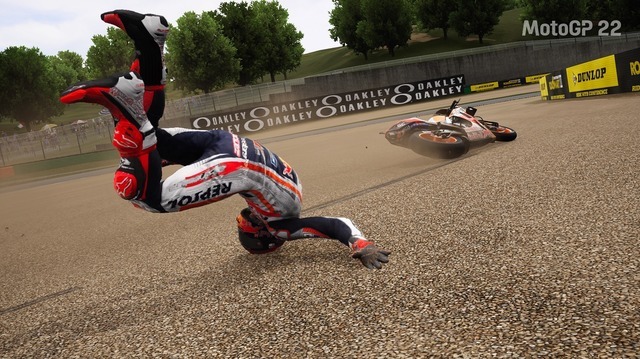 ゲーマー諸君!ゲームだからって運転ナメてない?バイク声優が『MotoGP 22』で役立つ運転テクを”現実の”サーキットで伝授!