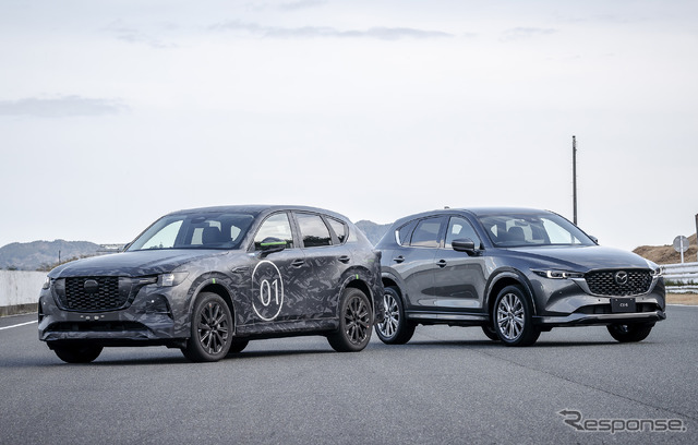 マツダ CX-60 プロトタイプ（向かって左）とCX-5