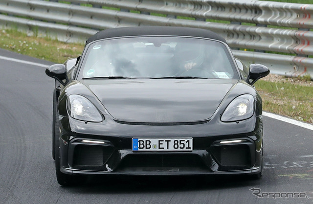 ポルシェ 718スパイダー RS プロトタイプ(スクープ写真)