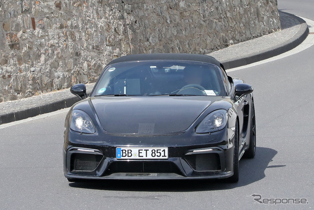 ポルシェ 718スパイダー RS プロトタイプ(スクープ写真)