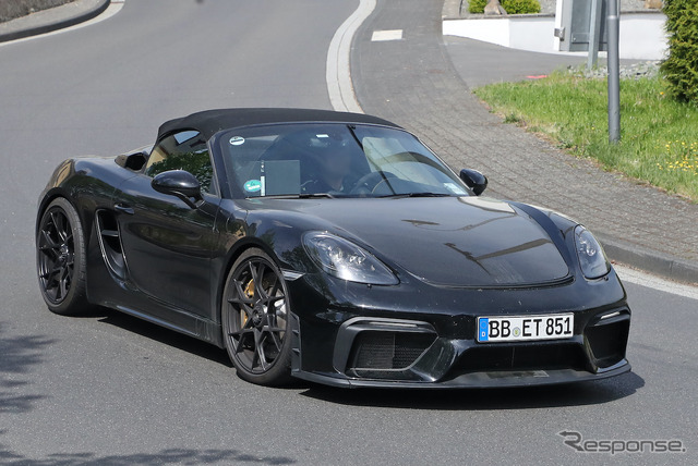 ポルシェ 718スパイダー RS プロトタイプ(スクープ写真)