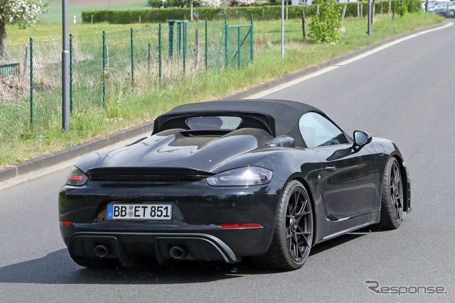 ポルシェ 718スパイダー RS プロトタイプ(スクープ写真)