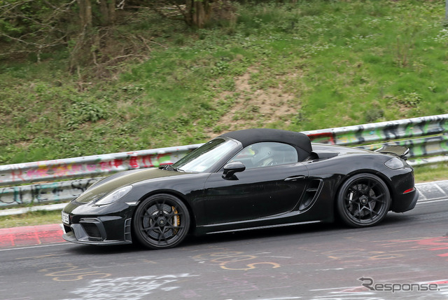 ポルシェ 718スパイダー RS プロトタイプ(スクープ写真)