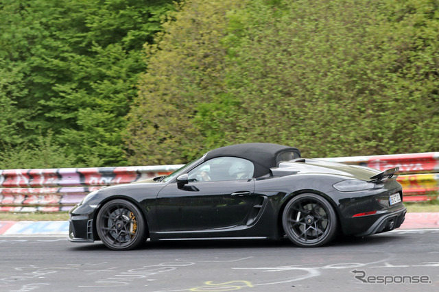 ポルシェ 718スパイダー RS プロトタイプ(スクープ写真)