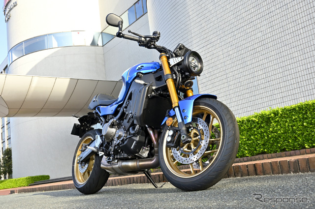 ヤマハ XSR900(海外仕様)