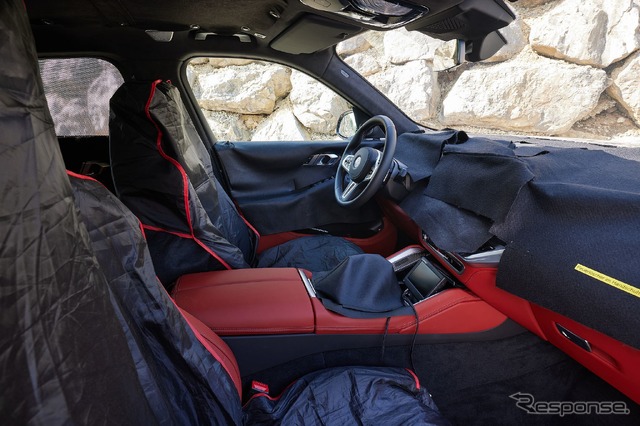 BMW XM のプロトタイプ