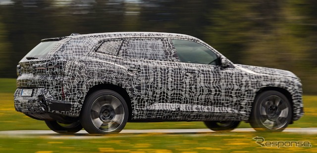 BMW XM のプロトタイプ