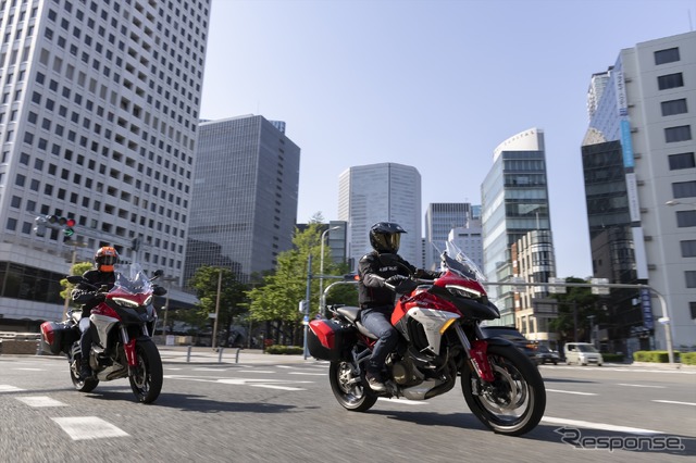 ストップ&ゴーを繰り返しても扱いやすいムルティストラーダV4S