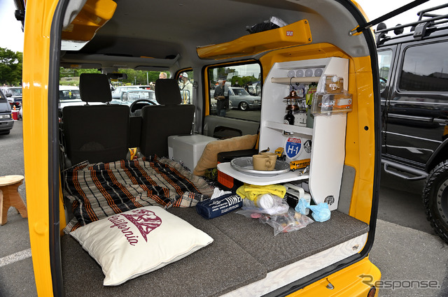 左ハンドルのホンダ フィット! US仕様で雰囲気激変…34th MOONEYES Street Car Nationals