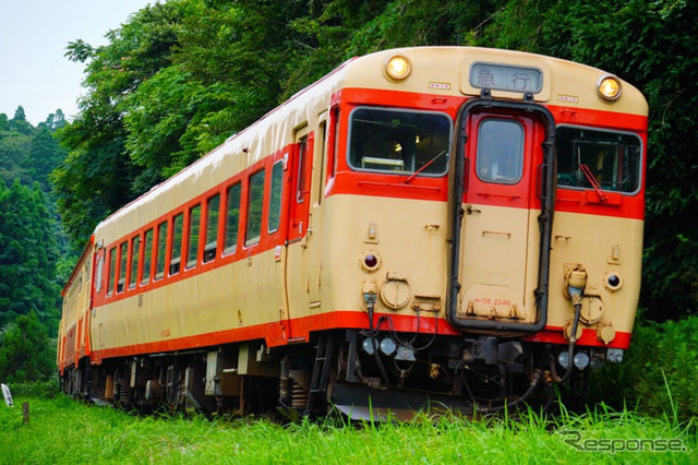 もともとは山陰や北陸などで運用されていたキハ28 2346。