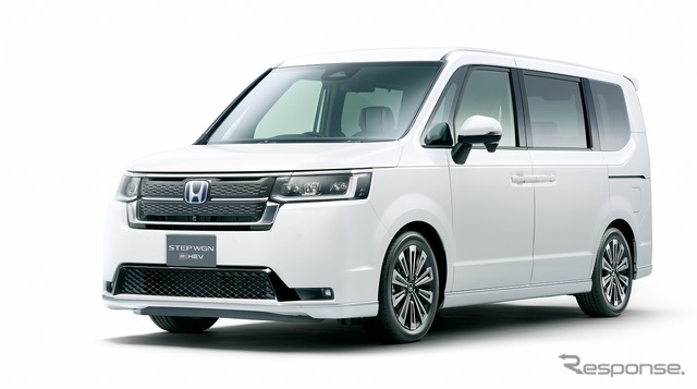ホンダ ステップワゴン e:HEV スパーダ プレミアムライン