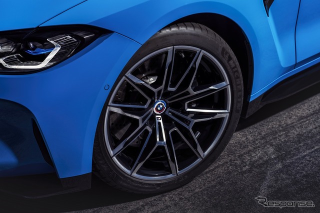 BMW M 50周年記念バッジ