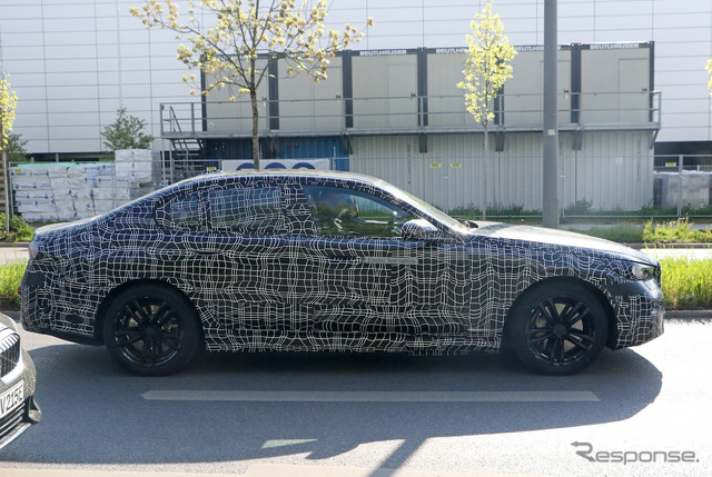 BMW i5 プロトタイプ(スクープ写真)