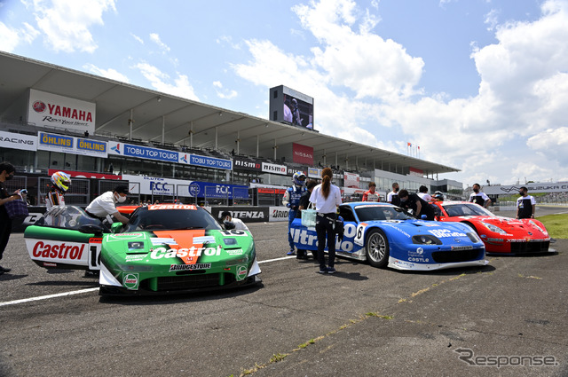 鈴鹿サーキット60周年 特別デモラン 「群雄割拠JGTC~SGTの礎となった時代~」