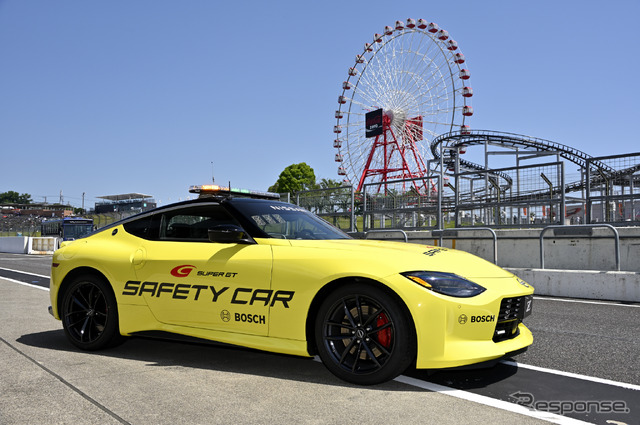 日産 Z(日本名:フェアレディZ)のセーフティーカー
