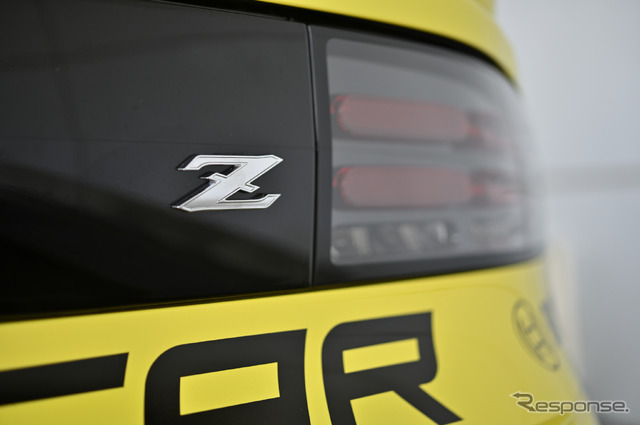 日産 Z(日本名:フェアレディZ)のセーフティーカー