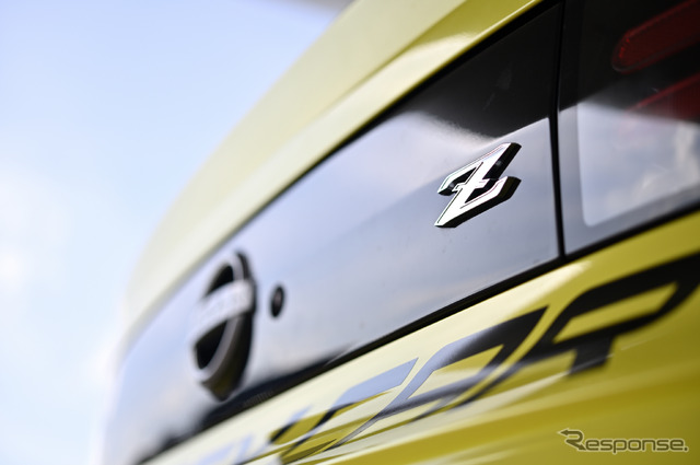 日産 Z(日本名:フェアレディZ)のセーフティーカー