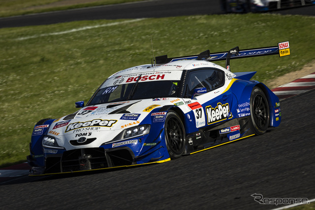 GT500クラス3位の#37 KeePer TOM'S GR Supra(サッシャ・フェネストラズ/宮田莉朋)