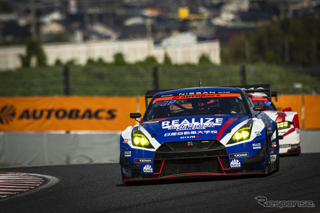 GT300クラス3位の#56 リアライズ日産メカニックチャレンジ GT-R(藤波清斗/ジョアオ・パオロ・デ・オリベイラ)