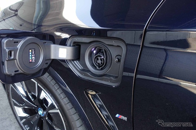 BMW iX3 Mスポーツ