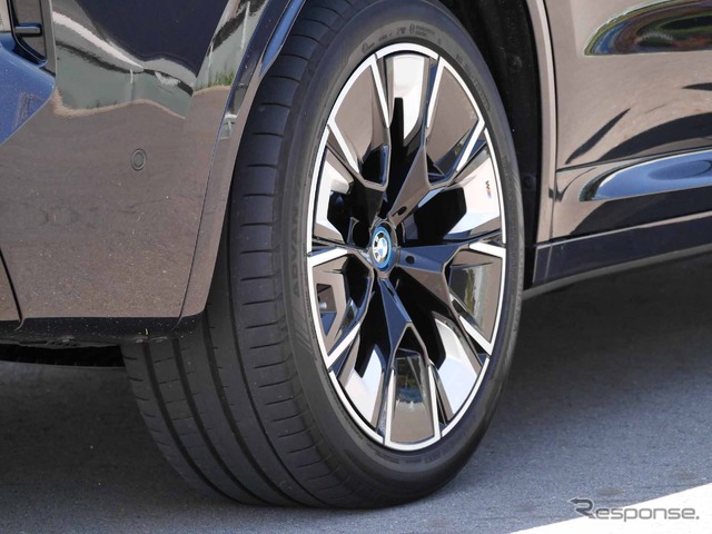 BMW iX3 Mスポーツ