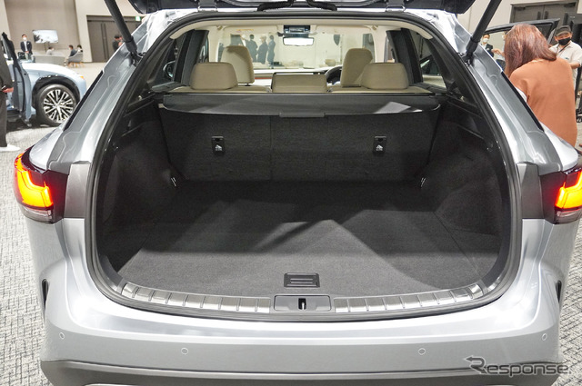 レクサス RX 新型(RX450h+)