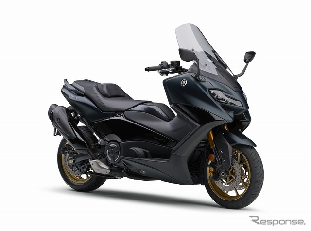 ヤマハ TMAX560 TECH MAX ABS(マットダークグリーン)