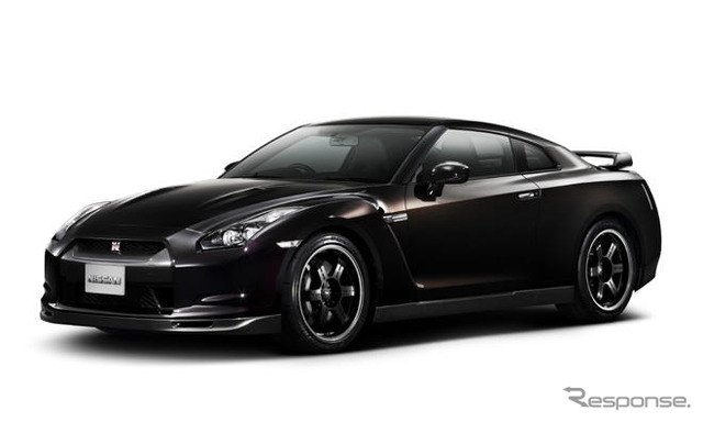 【日産 GT-R スペックV】レーシングライクな走りを求める人に
