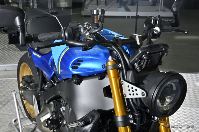 ヤマハ XSR900(海外仕様)