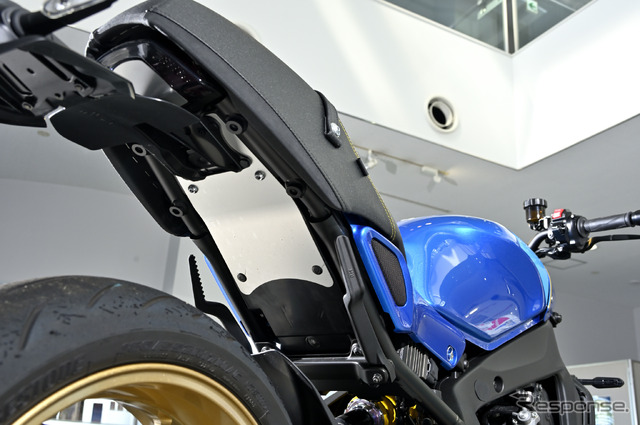 ヤマハ XSR900(海外仕様)