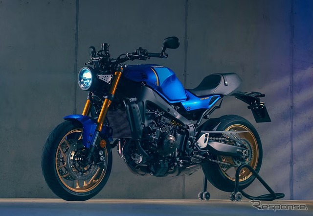 ヤマハ XSR900 ABS(ブルー)