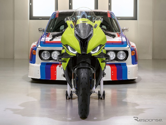 BMW M 1000 RR の「50イヤーズM」