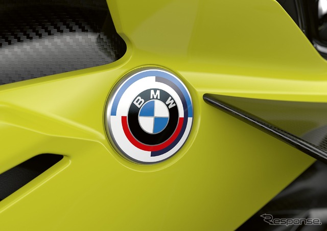 BMW M 1000 RR の「50イヤーズM」