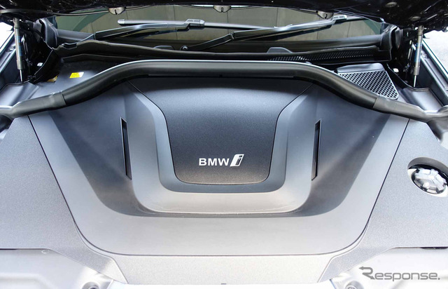 BMW iX3 Mスポーツ