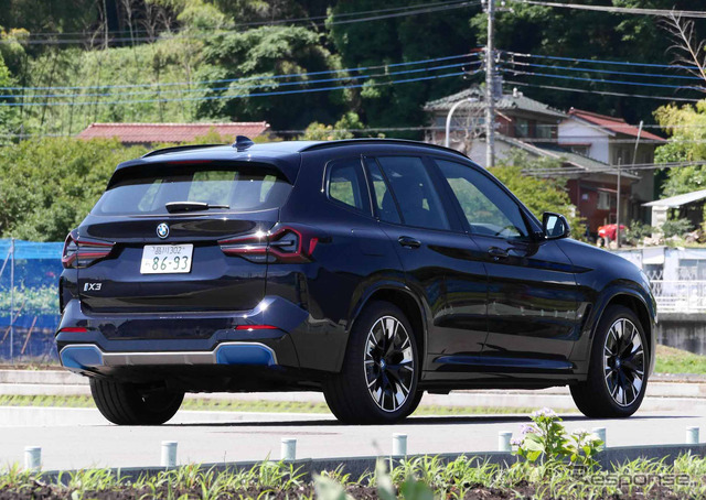 BMW iX3 Mスポーツ