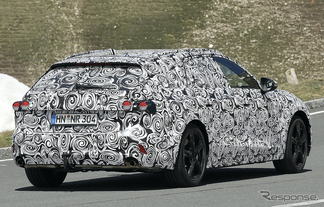 アウディ A4アバント 次期型プロトタイプ (スクープ写真)
