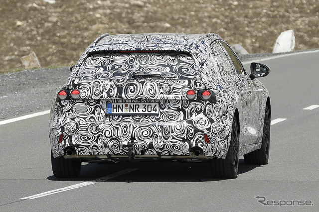 アウディ A4アバント 次期型プロトタイプ (スクープ写真)
