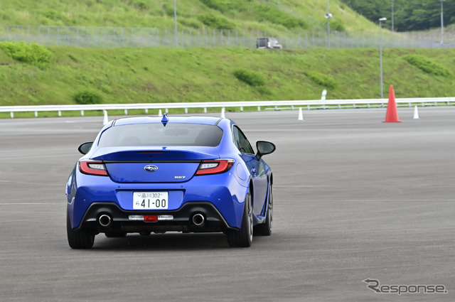 カーボンニュートラル燃料比較試乗会:スバルBRZ