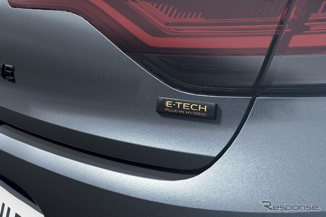 ルノー・メガーヌ の「E-Techエンジニアード」
