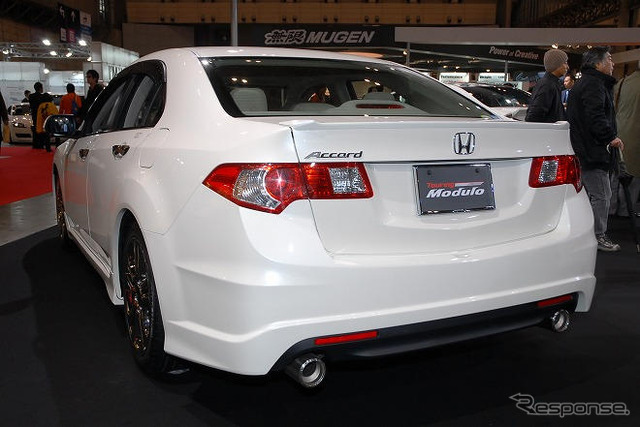 【東京オートサロン09】写真蔵…ホンダアクセス アコード