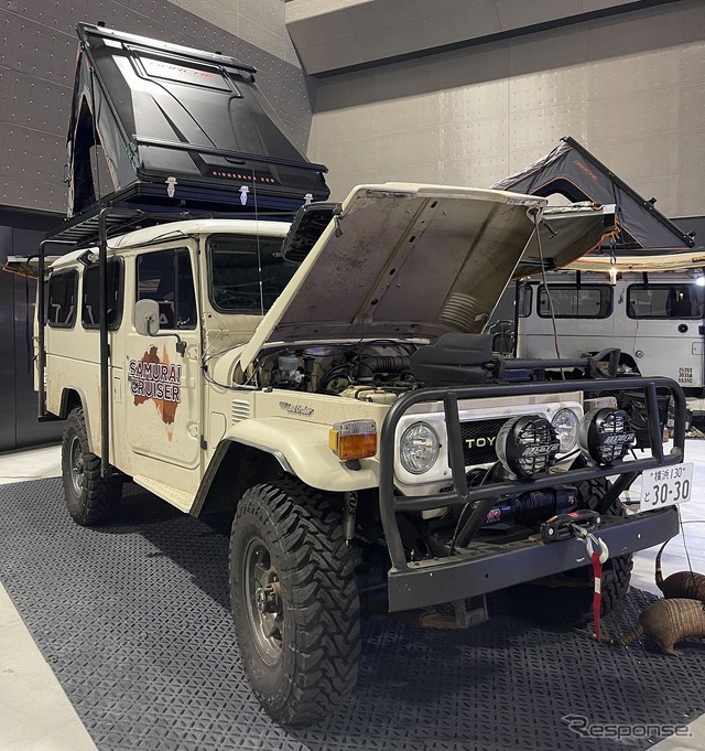 トヨタ ランドクルーザー47 2号車