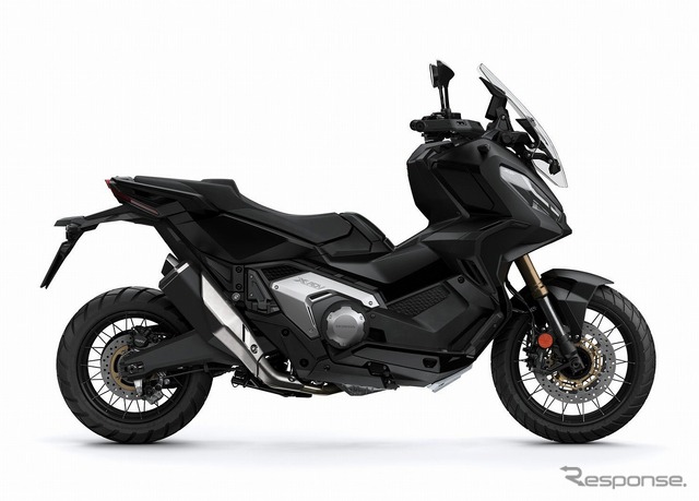 ホンダ X-ADV（マットバリスティックブラックメタリック）