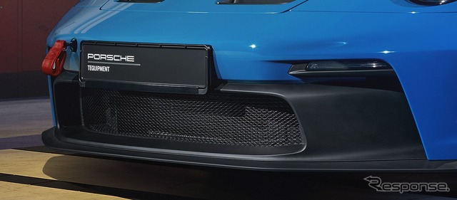 ポルシェ 911 GT3 新型の純正オプション「マンタイパフォーマンスキット」装着車